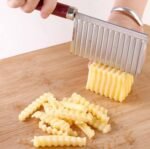 WAVE STAINLESS STEEL POTATO CRINKLE CUTTER