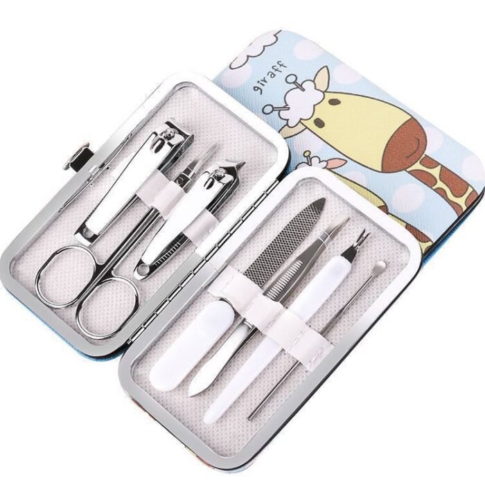 POCKET SIZE MANICURE/PEDICURE KIT SET - Image 3