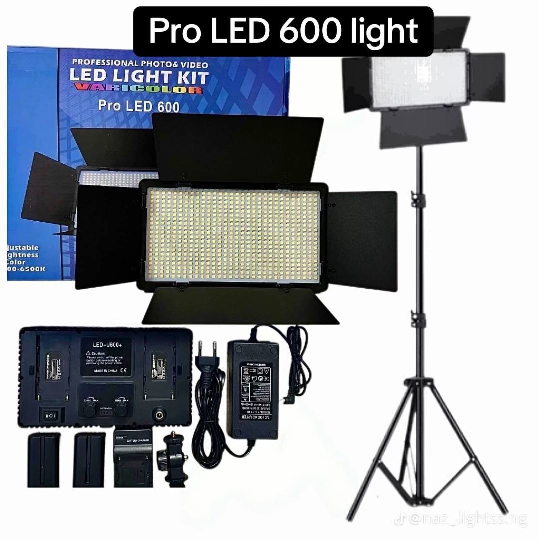img_0718-2 (ON SALES) RECHARGEABLE PRO LED 600 PHOTO AND VIDEO LED LIGHT KIT WITH TRIPOD STAND
With 2 battery
Battery charger
Adapter
Rotator
2.1M tripod stand - Image 1