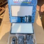(ON SALES) LED 416 PHOTO AND VIDEO LED LIGHT KIT WITH TRIPOD STAND(With 1 battery)

3200-5600K Color temperature brightness adjustment
Perfect for makeup artist,photo graphers and content creators 


COMES WITH 1 BATTERY 
BATTERY CHARGER 
2.1M TRIPOD STAND