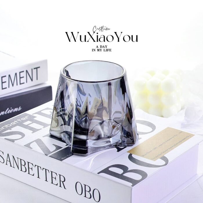(ON SALES) CLASSY QUALITY WHISKEY,WINE,SMOOTHIE,COFFEE GLASS CUP Design 2

Color we’ve seen so far is Gold and Black for now - Image 6