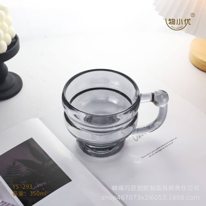 (ON SALES) 350ML CLASSY QUALITY MILK,SMOOTHIE,COFFEE GLASS CUP WITH HANDLE Design 1 

Color we’ve seen so far is Gold and Black for now - Image 4