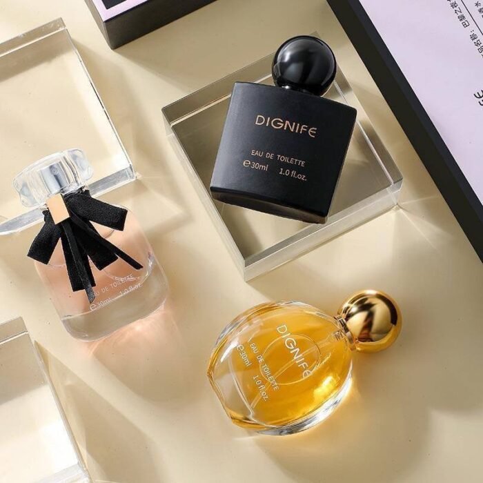 3in1 DIGNIFE MALE/FEMALE COMBO PERFUME SET

SIZE:30ML PER BOTTLE 

EACH BOTTLE HAS DIFFERENT SCENT - Image 3
