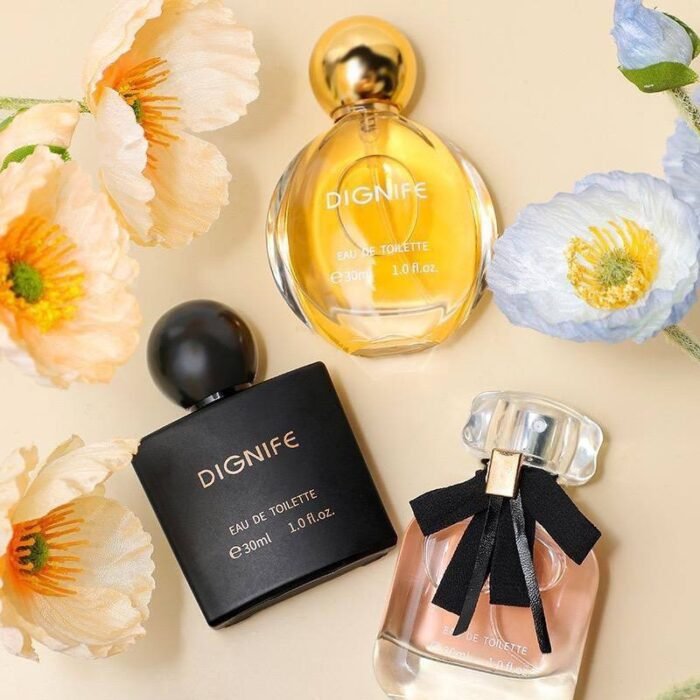 3in1 DIGNIFE MALE/FEMALE COMBO PERFUME SET

SIZE:30ML PER BOTTLE 

EACH BOTTLE HAS DIFFERENT SCENT - Image 2