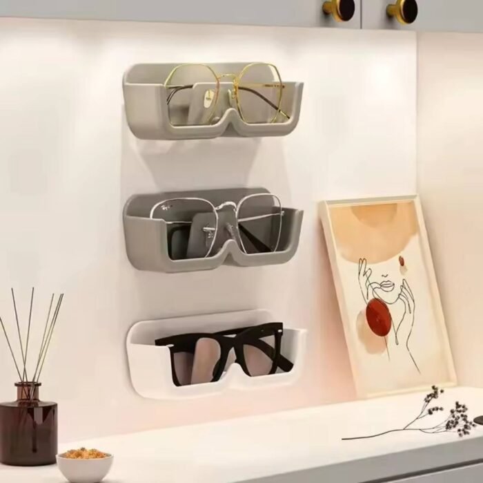 SELF ADHESIVE WALL MOUNT GLASS STORAGE BOX/HOLDER
Random color mixing pls - Image 2