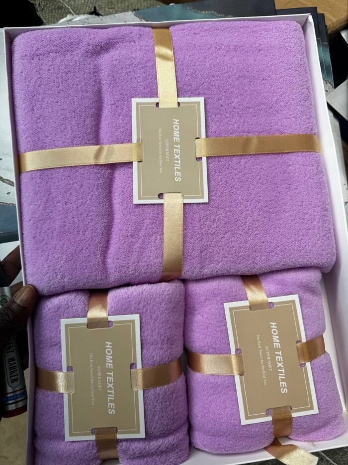 3IN1 FLUFFY WATER ABSORBENT TOWEL IN A FANCY BOX&BAG (Exactly  home textile brand)
💯 cotton•••VERY FULL AND FLUFFY - Image 2