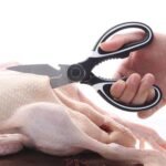 MULTIFUNCTIONAL KITCHEN SCISSORS ✂️ AND BOTTLE OPENER - Image 3