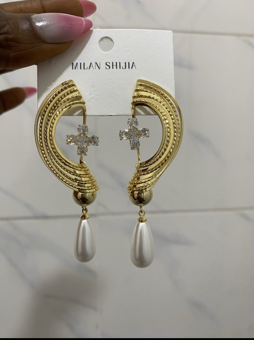 img_3667 QUALITY MILAN SHIJIA FASHION STATEMENT EARRING DESIGN 27 - Image 1