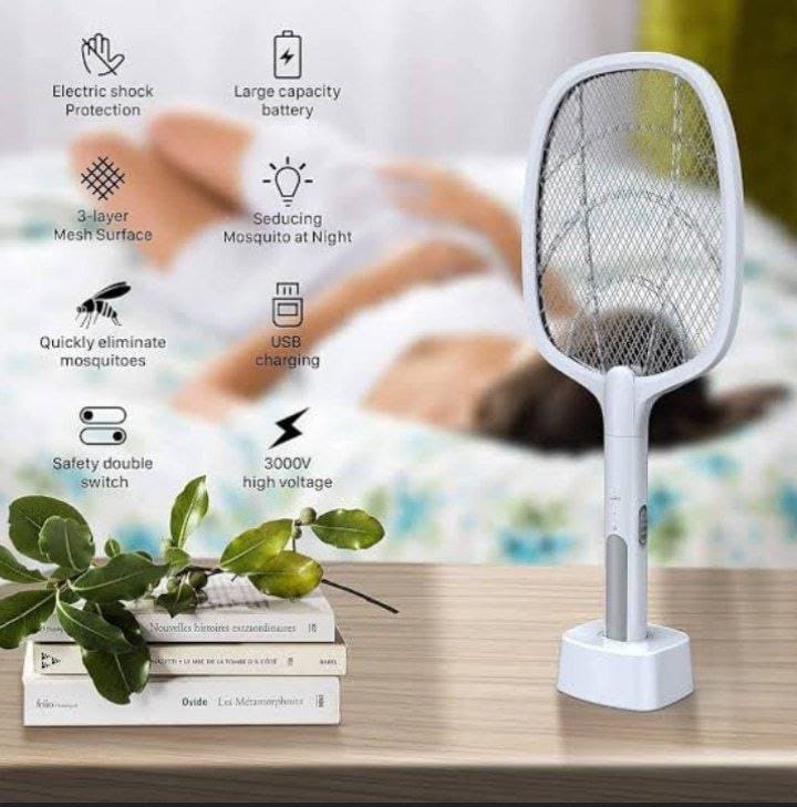 4f6d0ced-8954-44ae-8110-cc2d859da9a6 ORIGINAL MOSQUITO SWATTER IN ZIPLOCK - Image 1