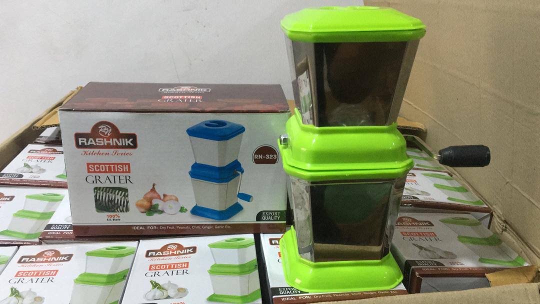 img_0669-3 RASHNIK STAINLESS BODY MANUAL GRATER/GRINDER CODE 323 - Image 1