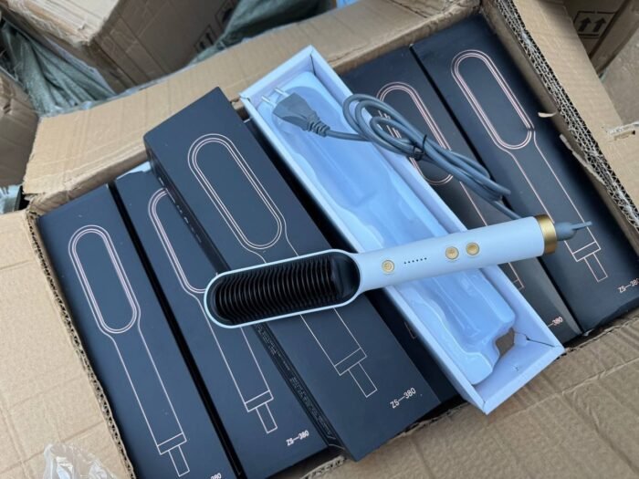 NEWLY IMPROVED QUALITY HOT HAIR STRAIGHT COMB(Comes in a fancy pack) - Image 5