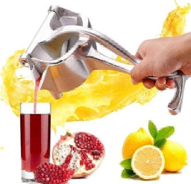 img_1524 MANUAL FRUIT PRESS..Doesn’t come in a carton - Image 1