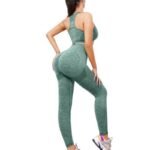 2PC PADDED BRA TOP GYM/EXERCISE/SPORT OUT(LONG)
PERFECT FOR A SIZE 8-16
Gold and green color available - Image 4