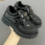 HAYES PATENT QUALITY BOYS SCHOOL/DRESSING SHOE
(IT RUNS 1 SIZE SMALL)
