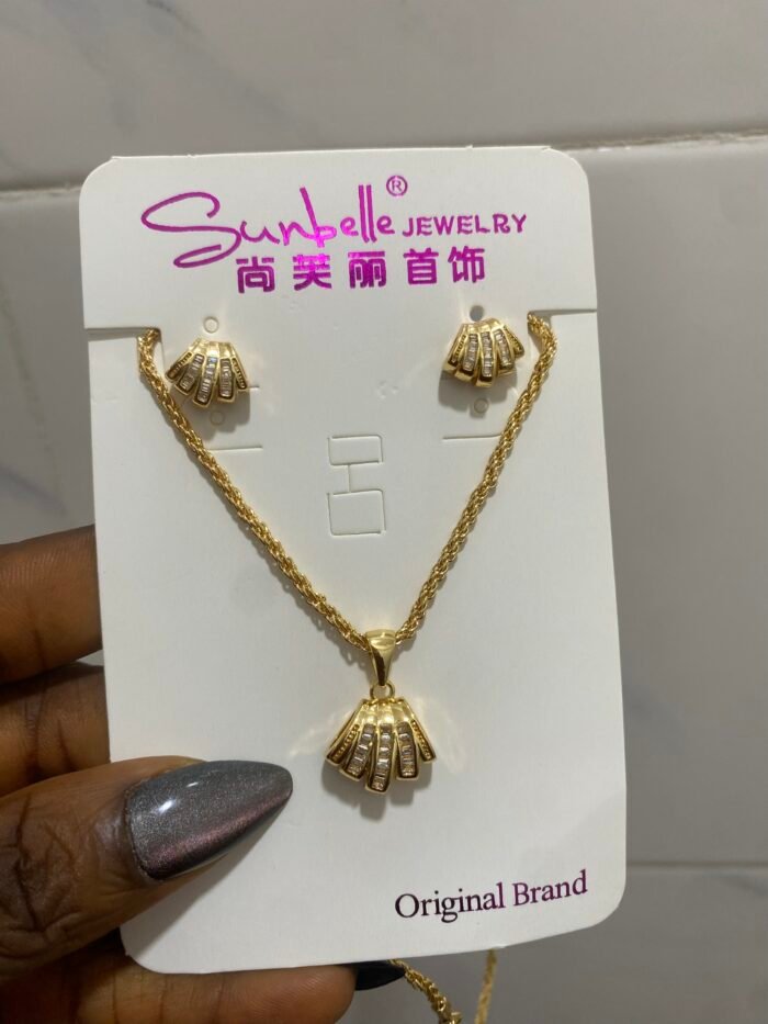 QUALITY SUNBELLE FASHION NON TARNISH CHAIN AND EARRING STONE SET DESIGN 3 - Image 2