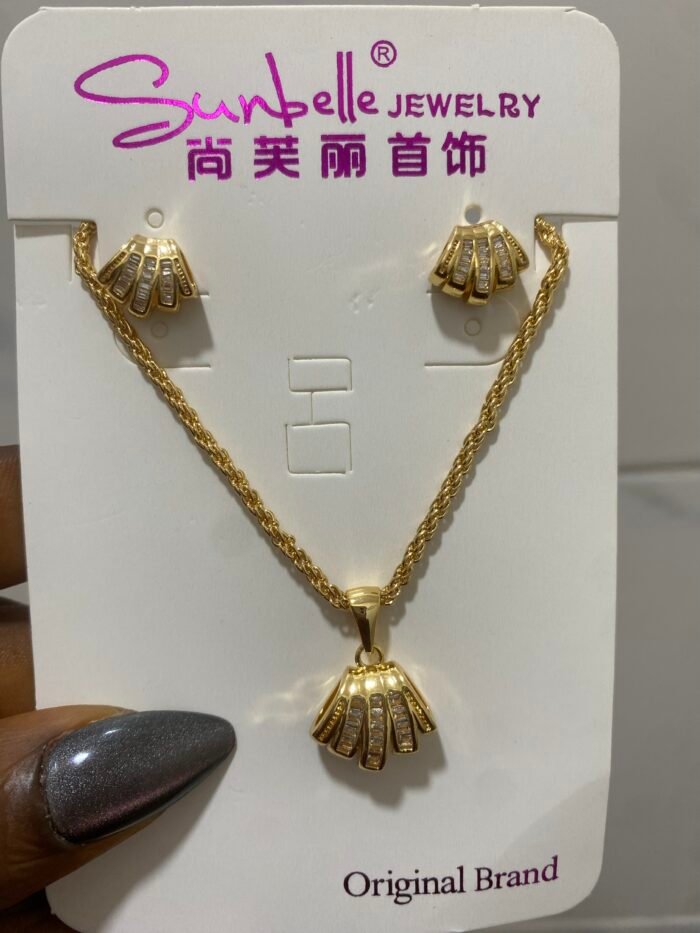 QUALITY SUNBELLE FASHION NON TARNISH CHAIN AND EARRING STONE SET DESIGN 3 - Image 3