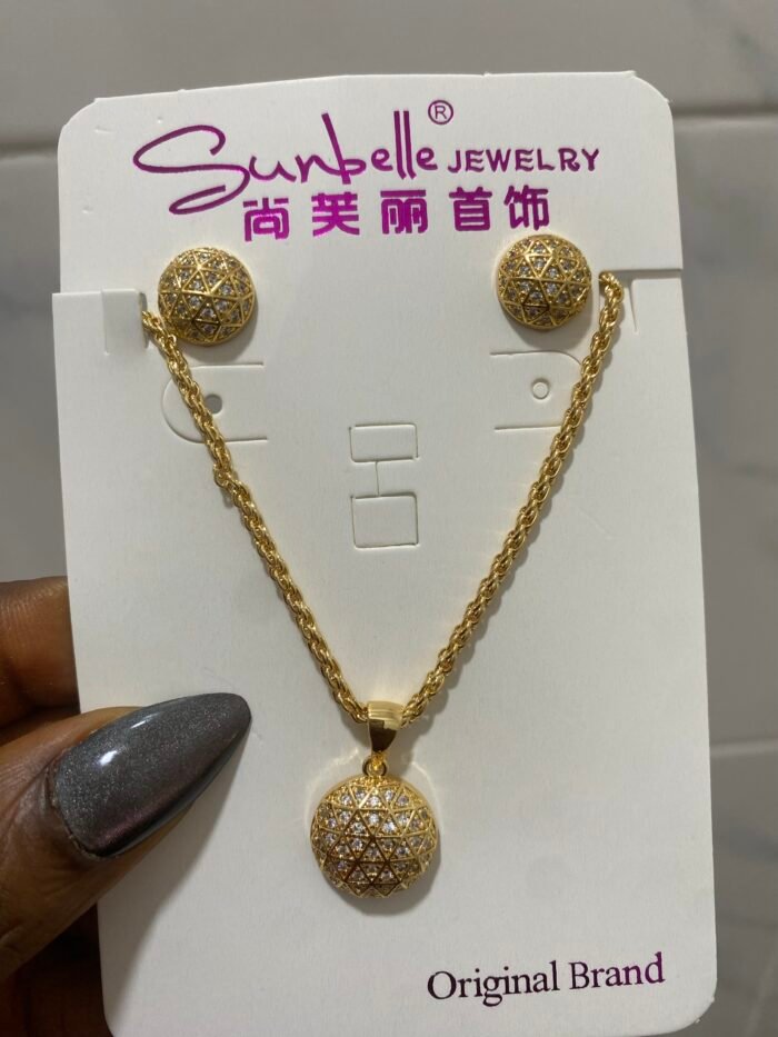 QUALITY SUNBELLE FASHION NON TARNISH CHAIN AND EARRING STONE SET DESIGN 2 - Image 3