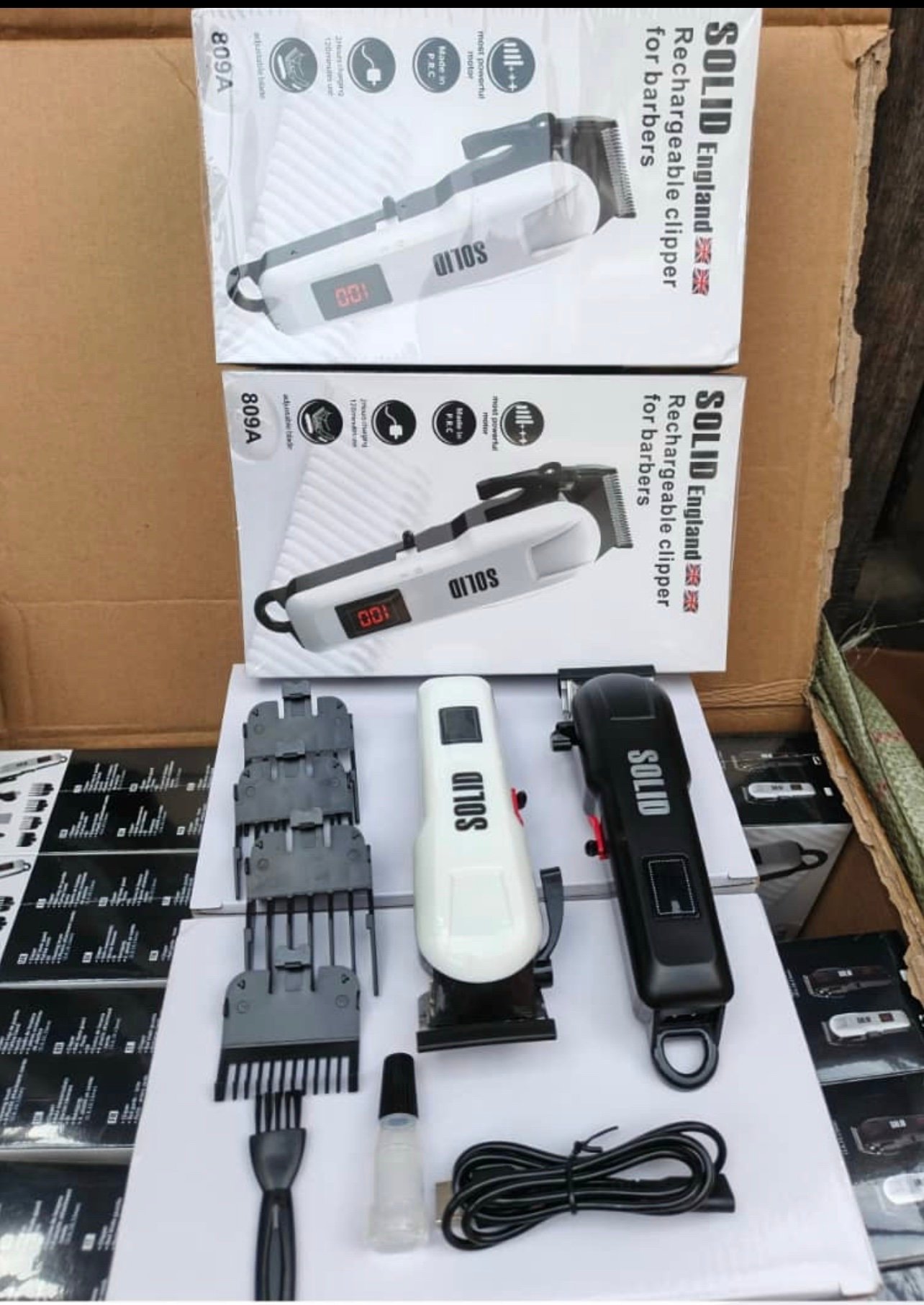 img_90c04de11656-1 ORIGINAL SOLID-ENGLAND RECHARGEABLE DIGITAL HAIR CLIPPER(Barber standards) - Image 1
