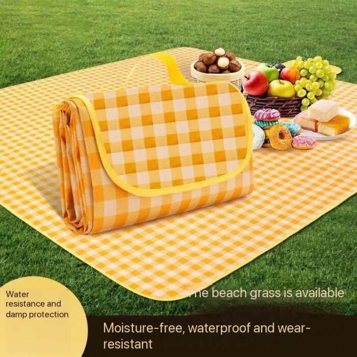 WATER PROOF FOLDABLE PICNIC MAT/BLANKET - Image 6