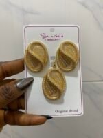 QUALITY NON TARNISH LUXURY SUNGOLD FASHION EARRING AND PENDANT SET DESIGN 2(doesn’t come with chain) - Image 2