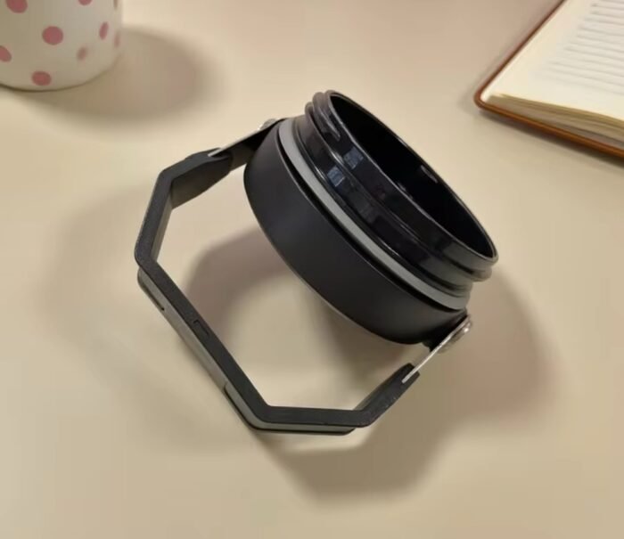 INSULATED VACUUM STAINLESS STEEL TUMBLER CUP WITH HANDLE AND SUCKER(900ML) - Image 6