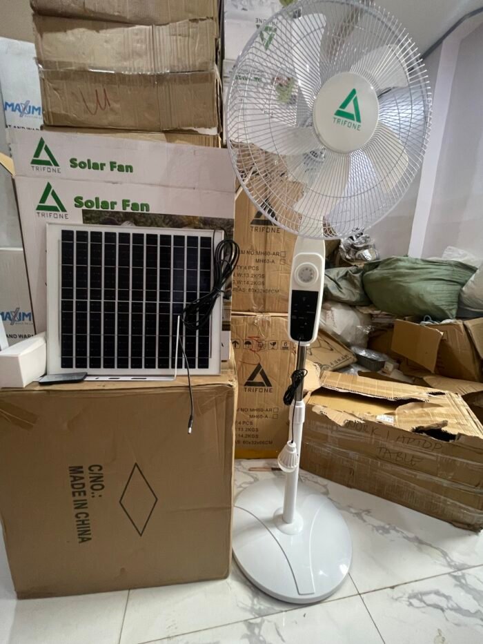 16INCHES QUALITY TRIFONE SOLAR RECHARGEABLE STANDING FAN WITH REMOTE CONTROL AND BULB - Image 3