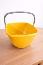 (ON SALES)QUALITY BUCKET WITH HANDLE
