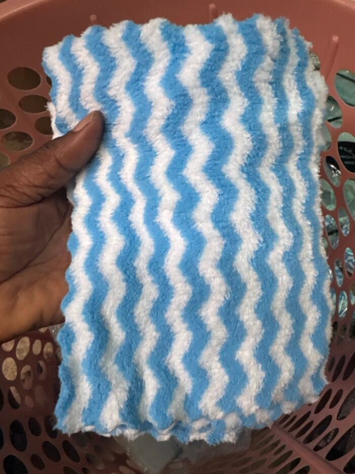 10PC CORAL VELVET WATER ABSORBENT KITCHEN DISH TOWEL(BLUE ONLY) - Image 2