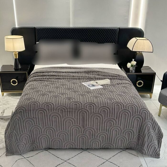 DOUBLE SIDED WARM SOLID SKIN FRIENDLY RABBIT FUR VELVET BLANKET/DUVET DESIGN 2

NO PILLOW OR PILLOW CASE O📌 - Image 4