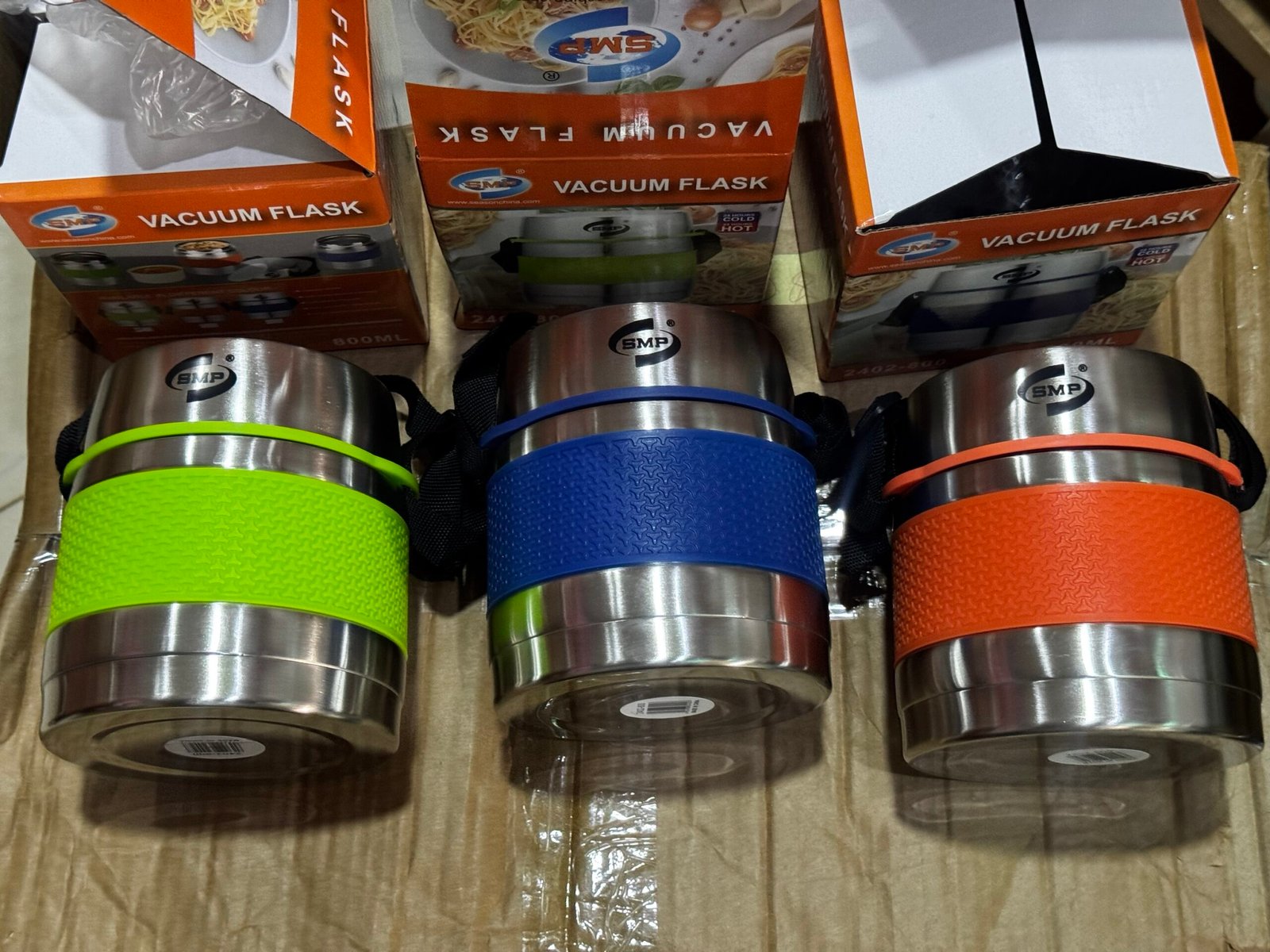 img_8934-2 800ML QUALITY HOT/COLD VACUUM FOOD FLASK 2026 - Image 1