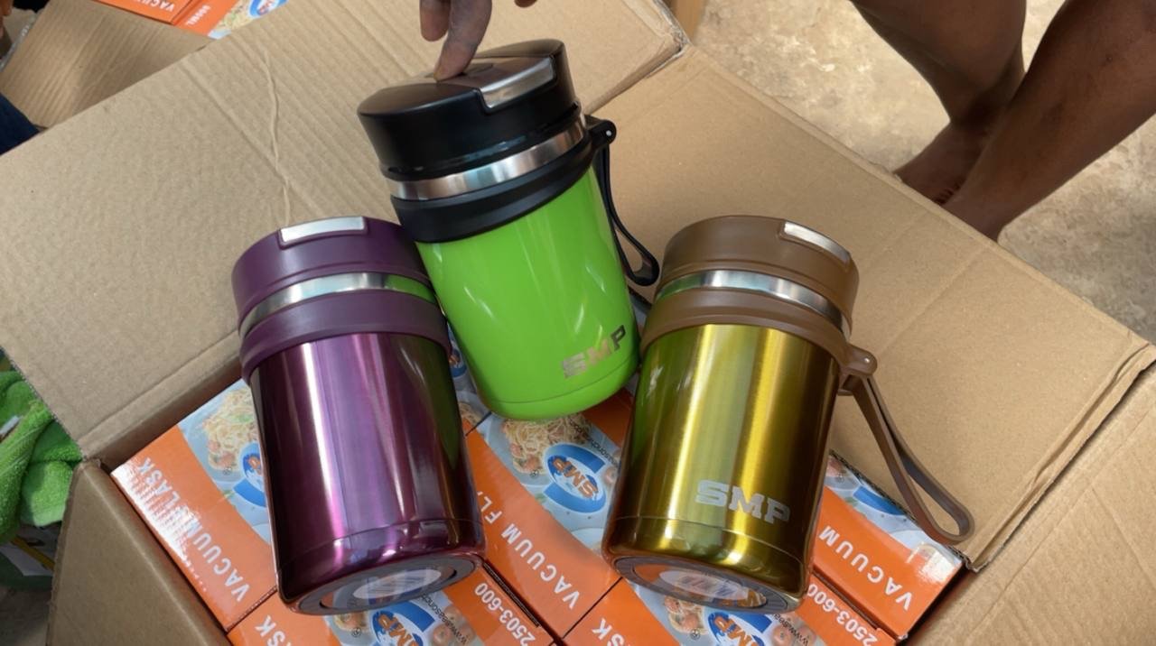 img_9290 600ML QUALITY STAINLESS STEEL HOT&COLD VACUUM FLASK 2026 - Image 1