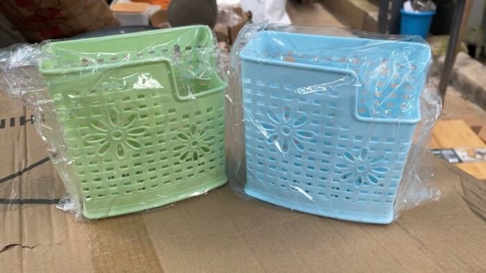 (ON SALES) QUALITY FANCY WATER DRAINING CUTLERY HOLDER/RACK Design 3

PERFECT FOR SOUVENIR - Image 2