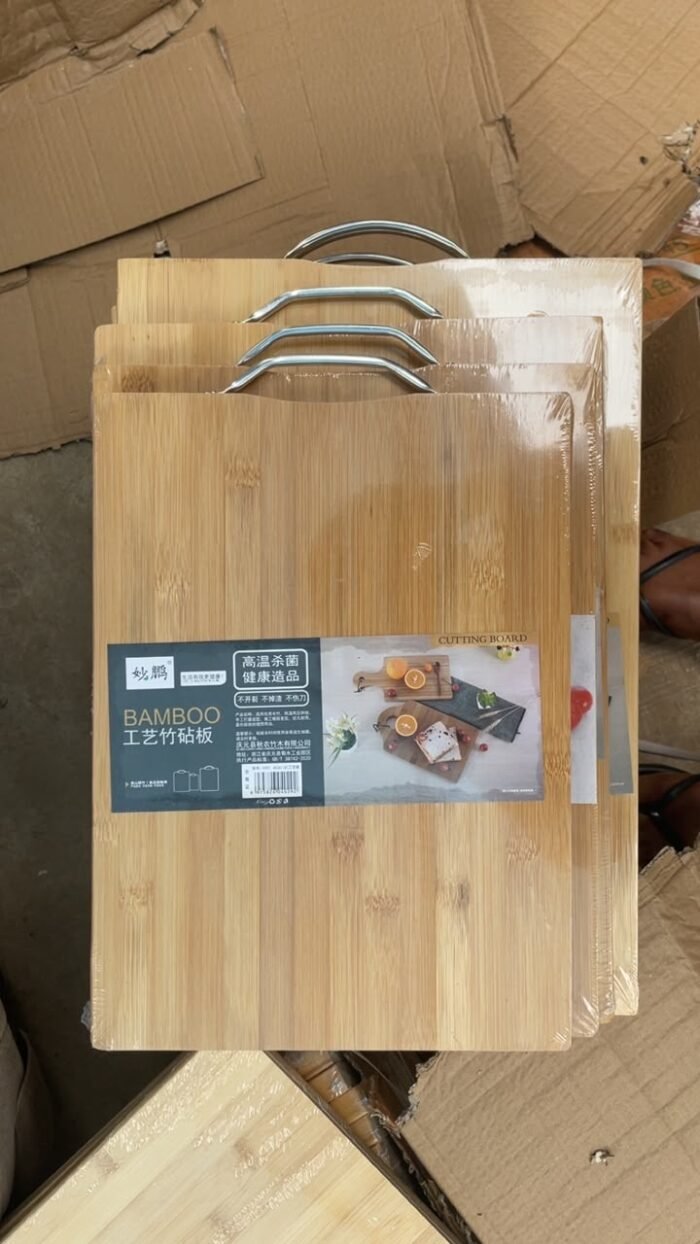 QUALITY HEALTHY STRONG WOODEN BAMBOO WALL HANGING CHOPPING BOARD - Image 2
