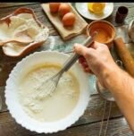 1Pcs Multifunctional Rotary Manual Egg Beater Mixer Mini Kitchen Egg Whisk Bake Tool Egg Agitator Stainless Steel Eco-Friendly - Image 6