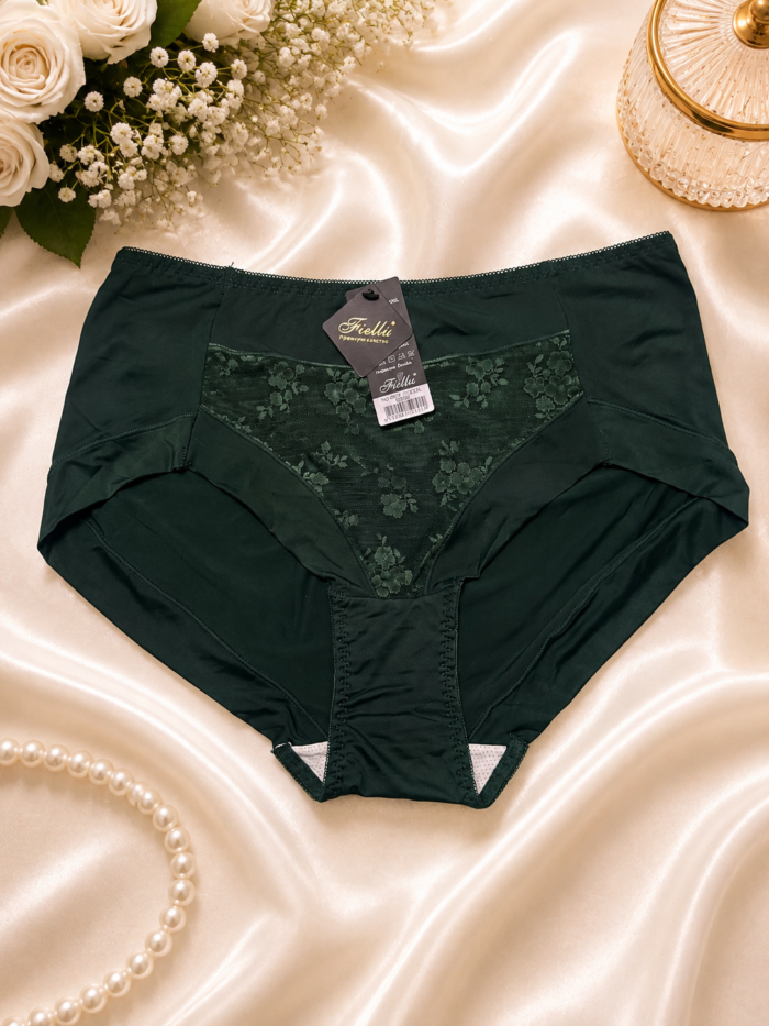 QUALITY FASHION SEAMLESS LADIES LACEY PANT DESIGN 2(Perfect for size 12,14,16,18) - Image 2