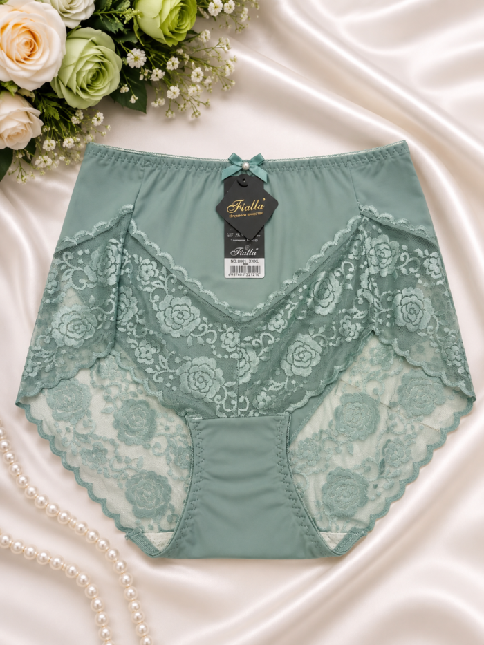 QUALITY FASHION SEAMLESS LADIES LACEY PANT DESIGN 1(Perfect for size 10,12,14,16) - Image 3