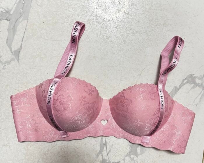 QUALITY SEAMLESS NO IRON BRA SIZE 36 - Image 9